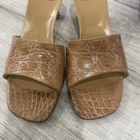 Rare Vintage Stuart Weitzman Crocodile leather Honey Heels size 6.5 - Picture 13 of 17